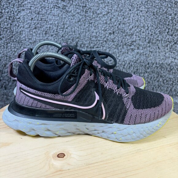 Nike Flyknit 2 React Infinity Running Shoe Womens Size 9 Black Purple Sneakers - Picture 3 of 7